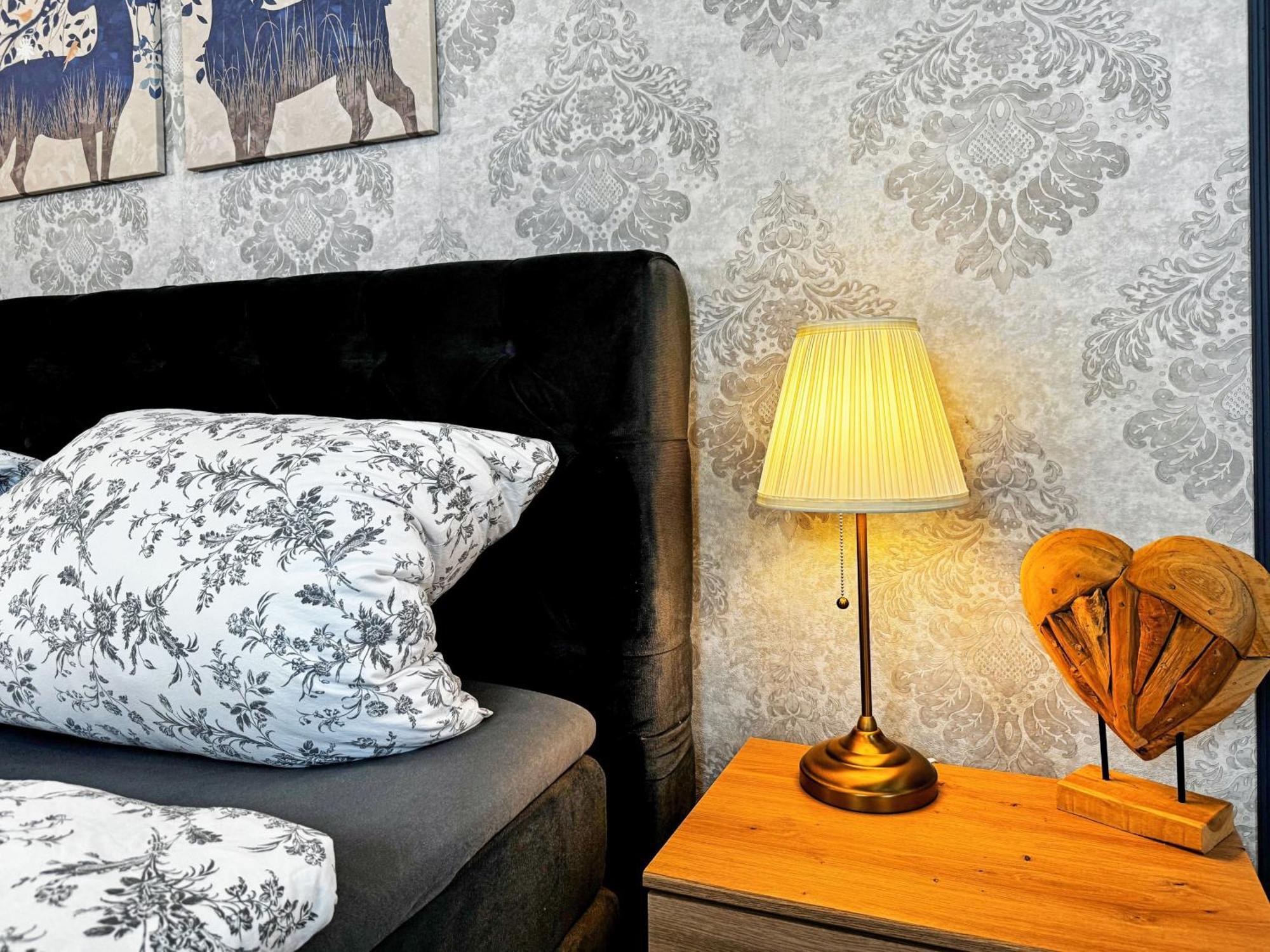 Ferienwohnung Villa Nieske - Jugendstil Denkmal, Free Wlan & Parken, Self Check-In, Smart-Tv Herzberg  Zewnętrze zdjęcie